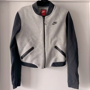 NIKE Scuba Zip-Up Sweater